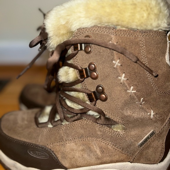 Hi-TEC St. Moritz Thinsulate Brown and Tan Women’s Snow Winter Boots - Size 7.5 - Picture 7 of 17